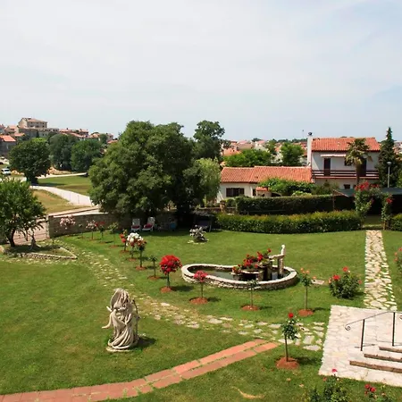 Linet 2- By Interhome Appartement Funtana