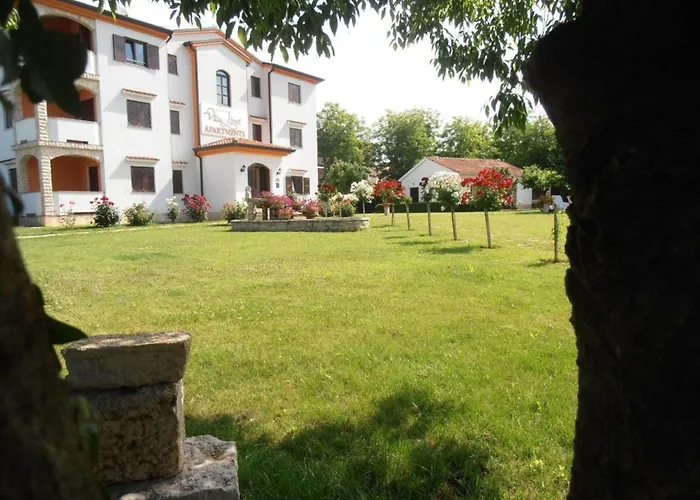 Linet 2- By Interhome Appartement Funtana