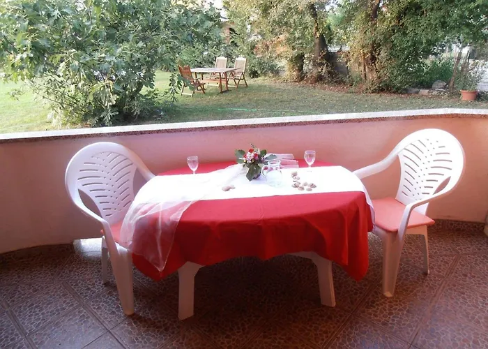 Linet 2- By Interhome *