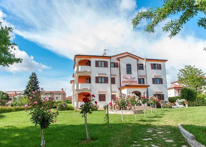 Linet 2- By Interhome Appartement Funtana