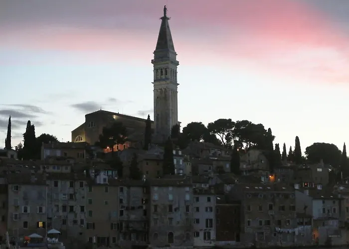 Linet 2- By Interhome Appartement Funtana